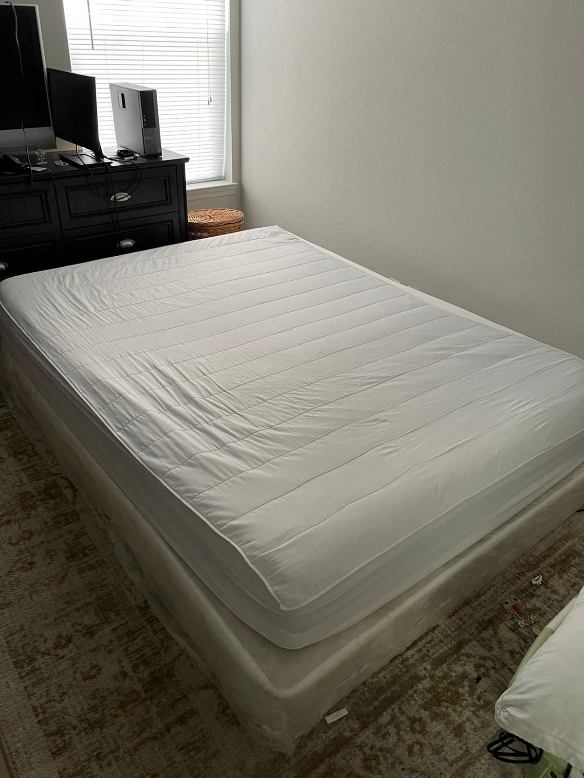 Queen Size Mattress And Box Spring