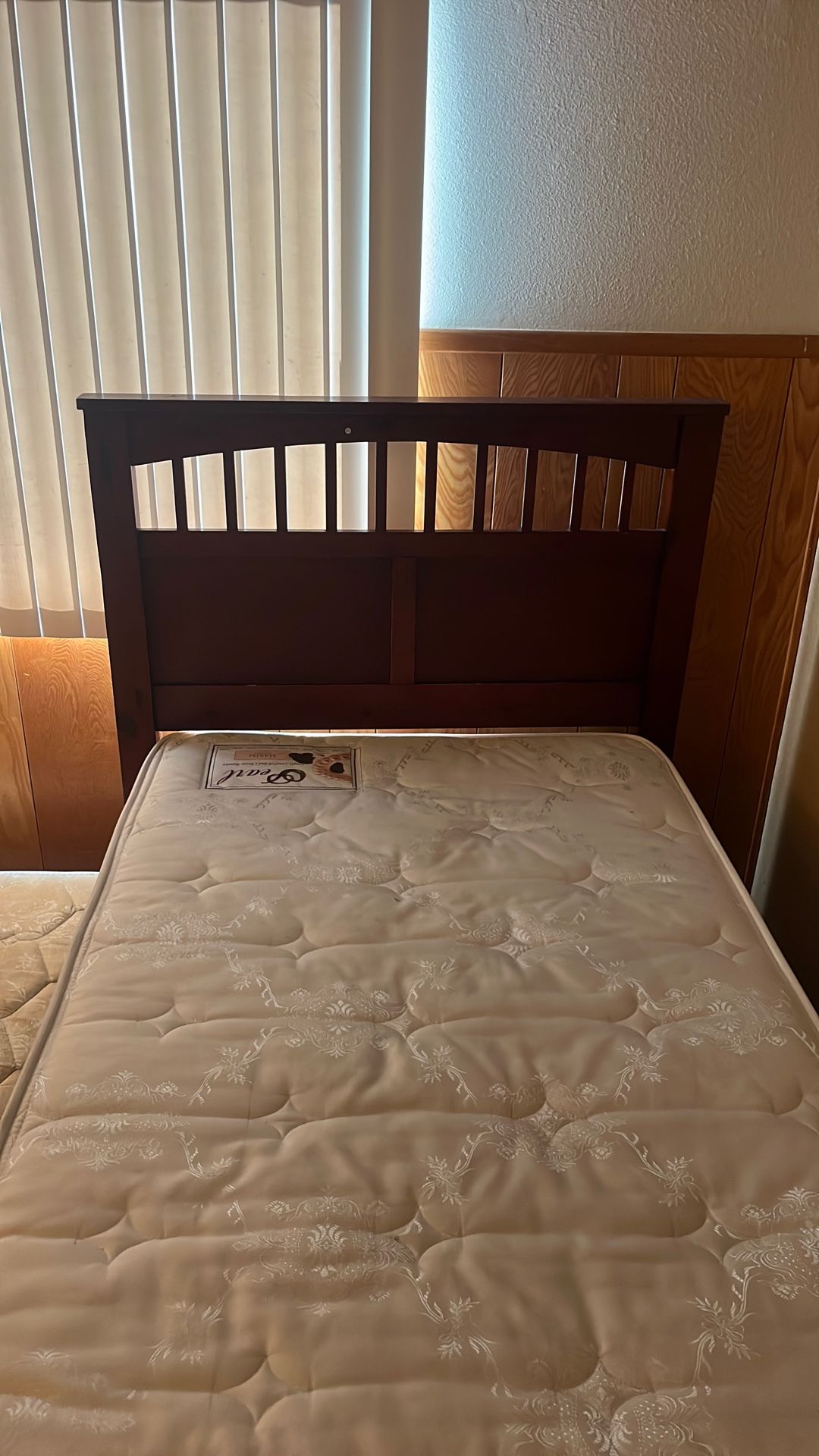 Trundle Bed 
