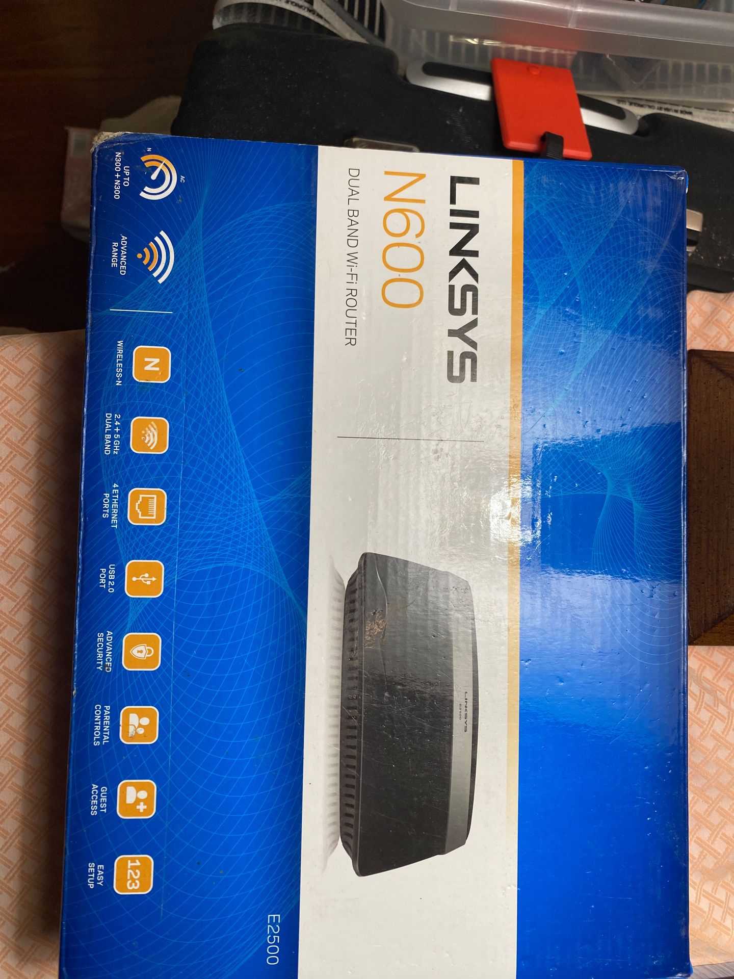 Linksys n600 router NEW