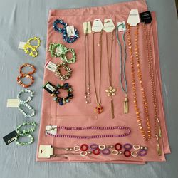 Women’s Jewelry/Accessories