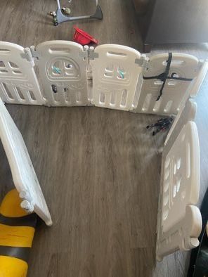 14 Panel Play Yard