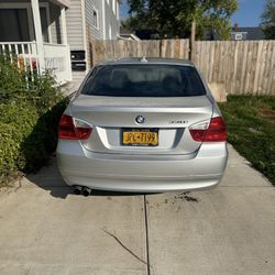 BMW 330i