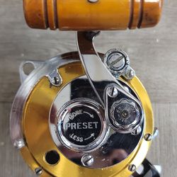 Penn International 30 Single Speed-Lever Drag-Saltwater Reel-Gold-Big Game