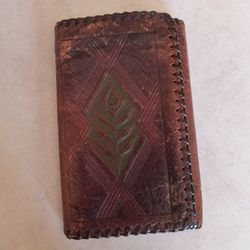 Beautiful Vintage 1970's Leather Wallet. MAKE ME AN OFFER