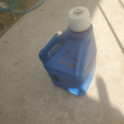 5.5 Gallon Motorsport Container