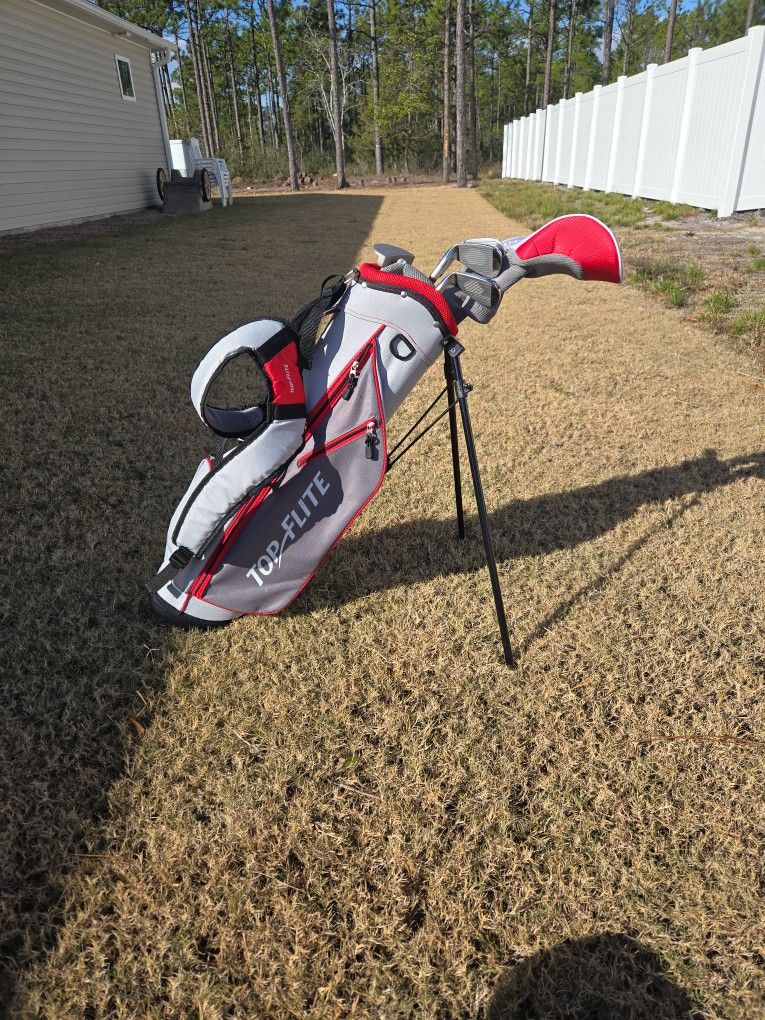 Top Flite Junior Golf Set Excellent Condition