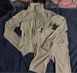 Lululemon Define Cropped & Define long *SETS* w/ *SHORTS*