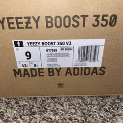 Yeezy Ash Pearl Size 9 1/2