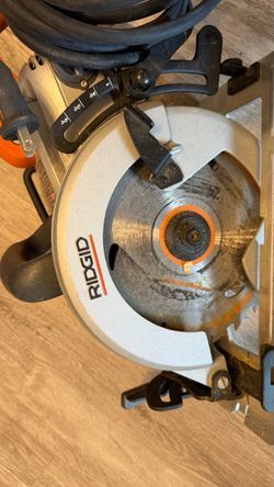 RIDGID Circular Saw