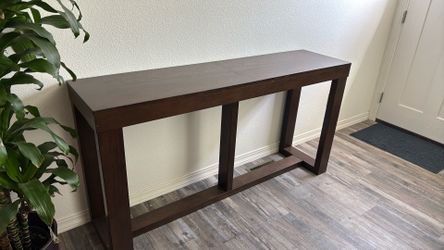 Wood Entry Table