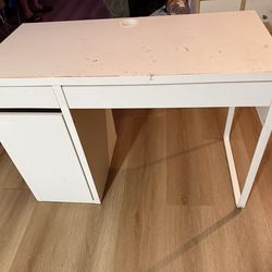 White Vanity Desk