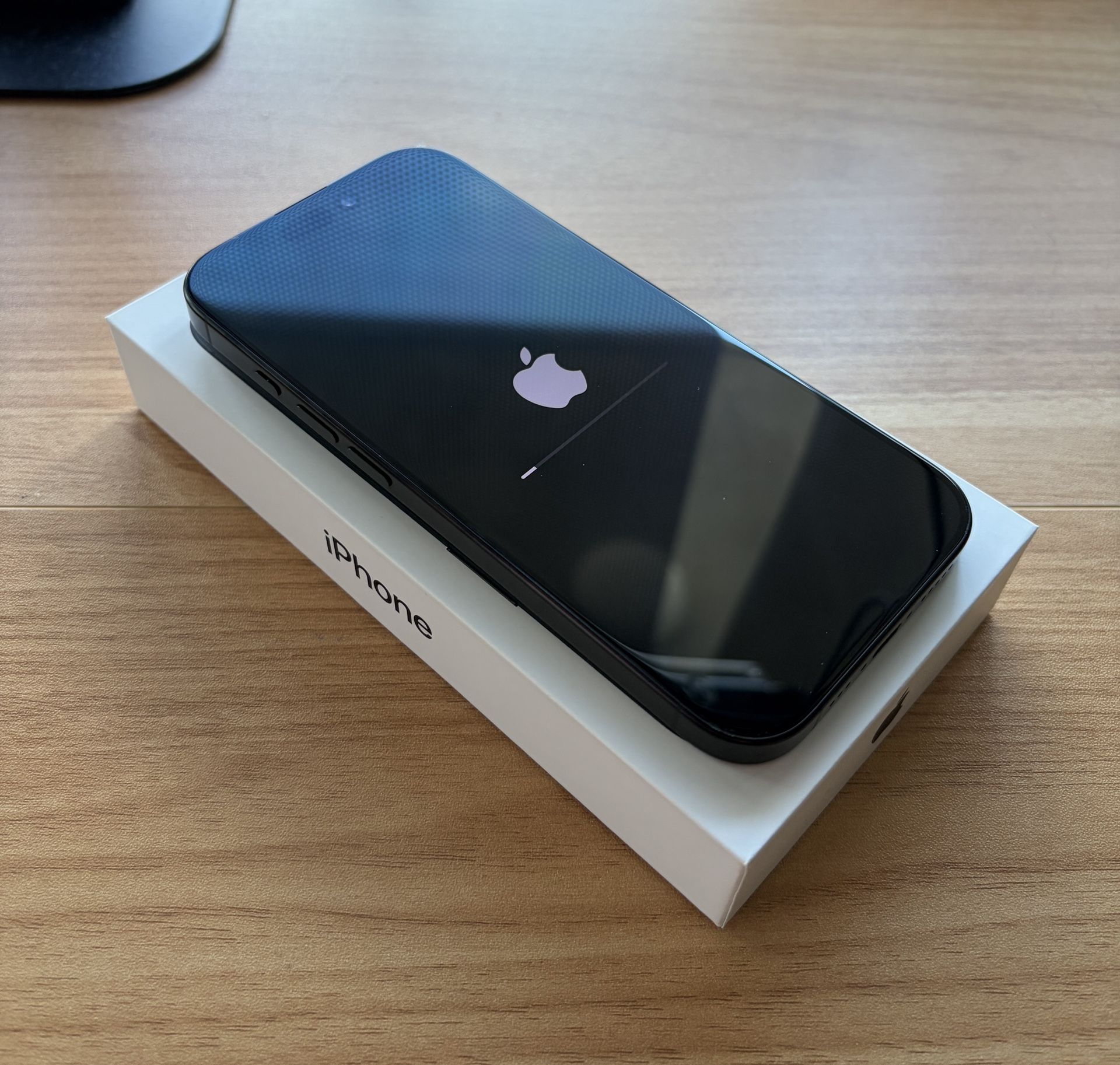 iPhone 16 Pro Unlocked