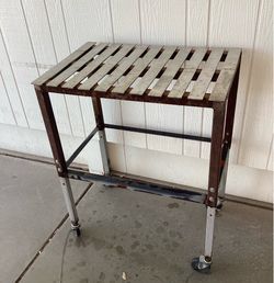 Welding table