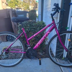 NEXT Parowan 26" Women's Mountain Bike
buffer
NEXT Parowan 26" Women's Mountain Bike