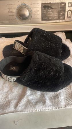 UGG slippers 