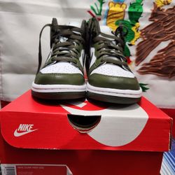 Nike Dunk High 