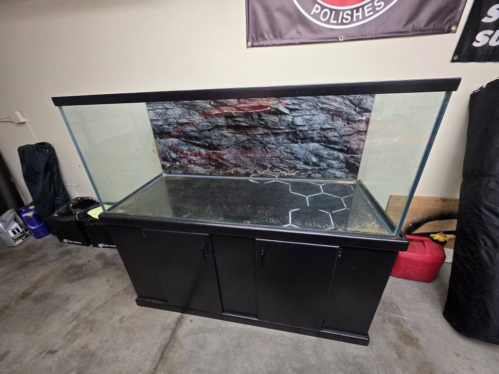 150 Gallon Aquarium And Stand
