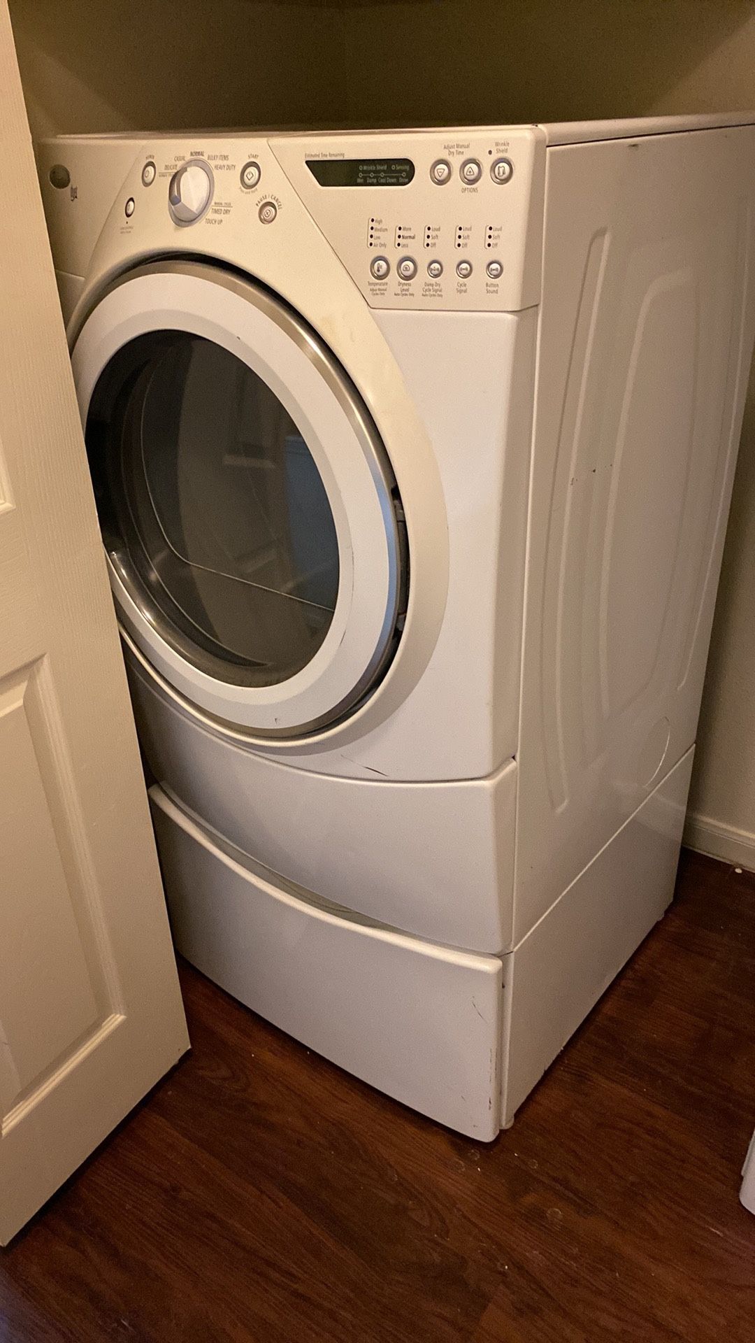 Whirlpool Washer And Dryer 