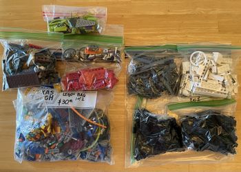 Assorted LEGO Pieces