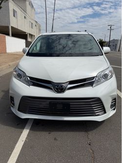 2020 Toyota Sienna