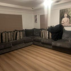 Oversized Section Couch 