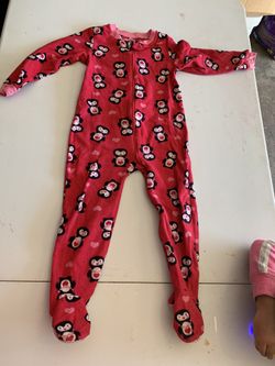 Girls size 3