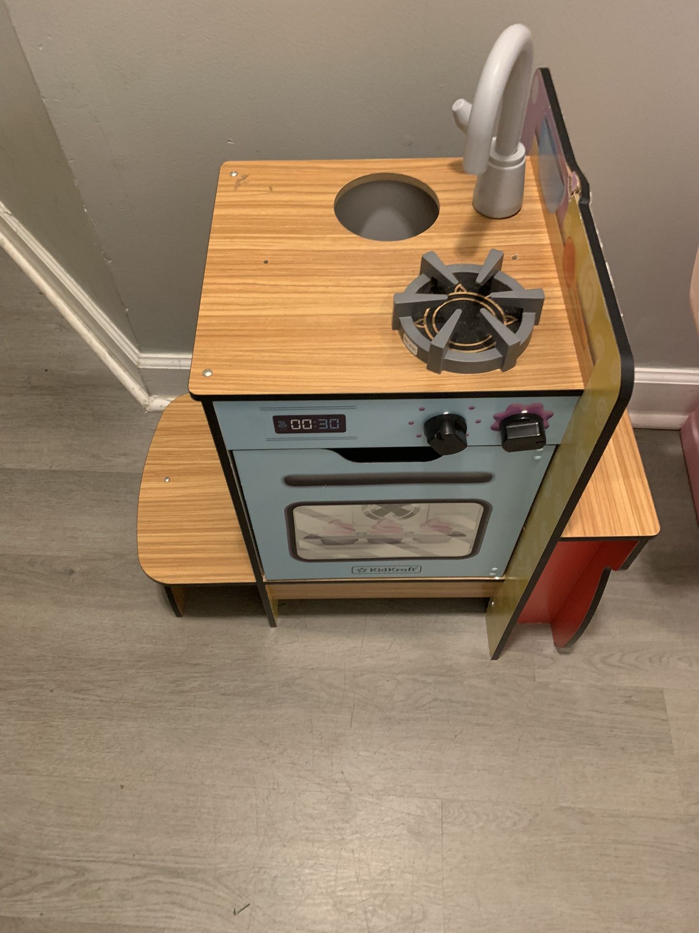 Kids Kitchen 