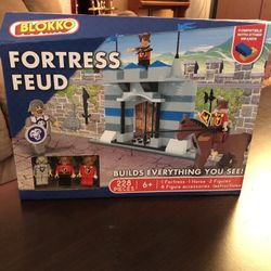 Blokko Fortress Feud NIB 228 pcs - $7