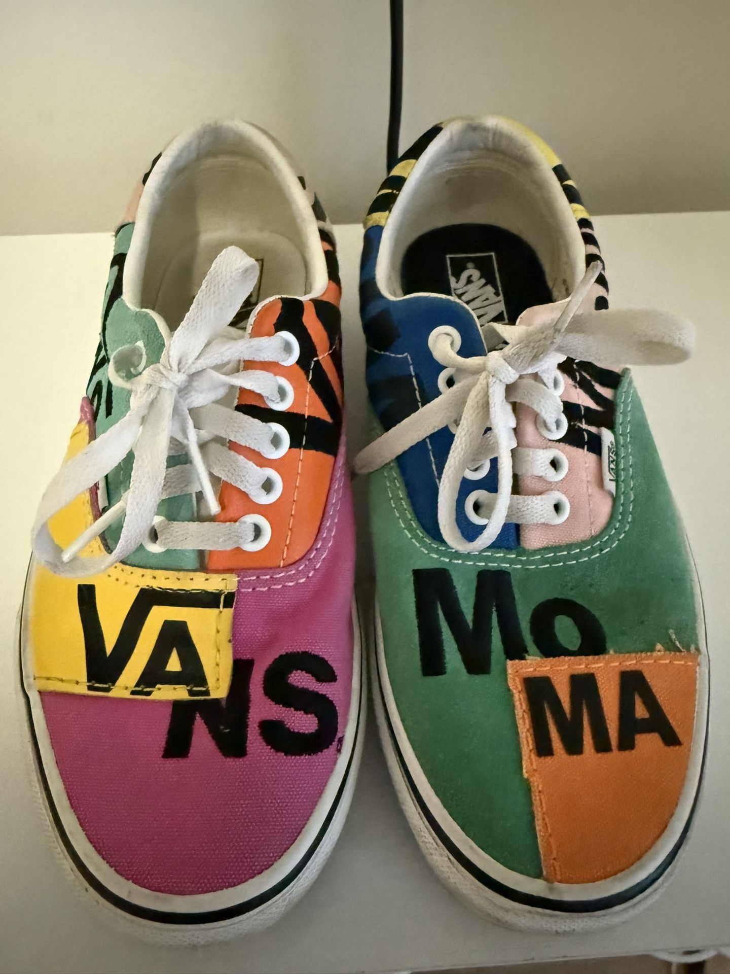 Vans 