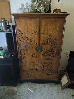 Dresser  vintage oriental