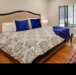 Pottery barn headboard