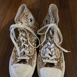 Converse platform size 8W