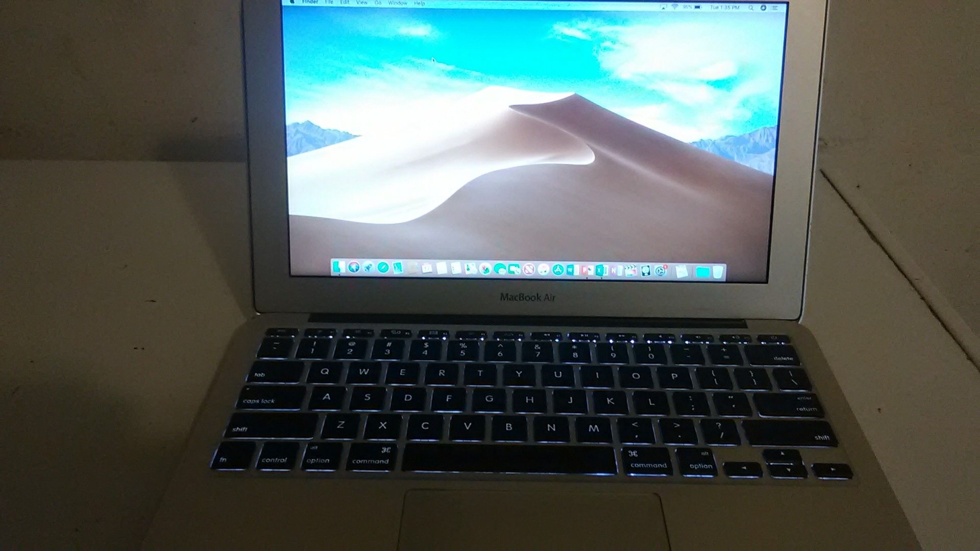 MacBook air 2014 i5 8GB ram