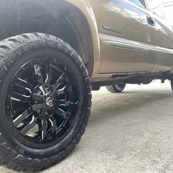 Truck Level Kits $450