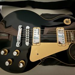 Gibson Les Paul Deluxe Electric Guitar
