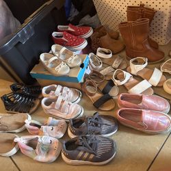 Girls Shoes Size 6/7/8
