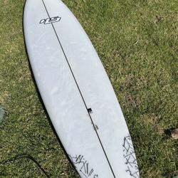 Surfboard 7’0”