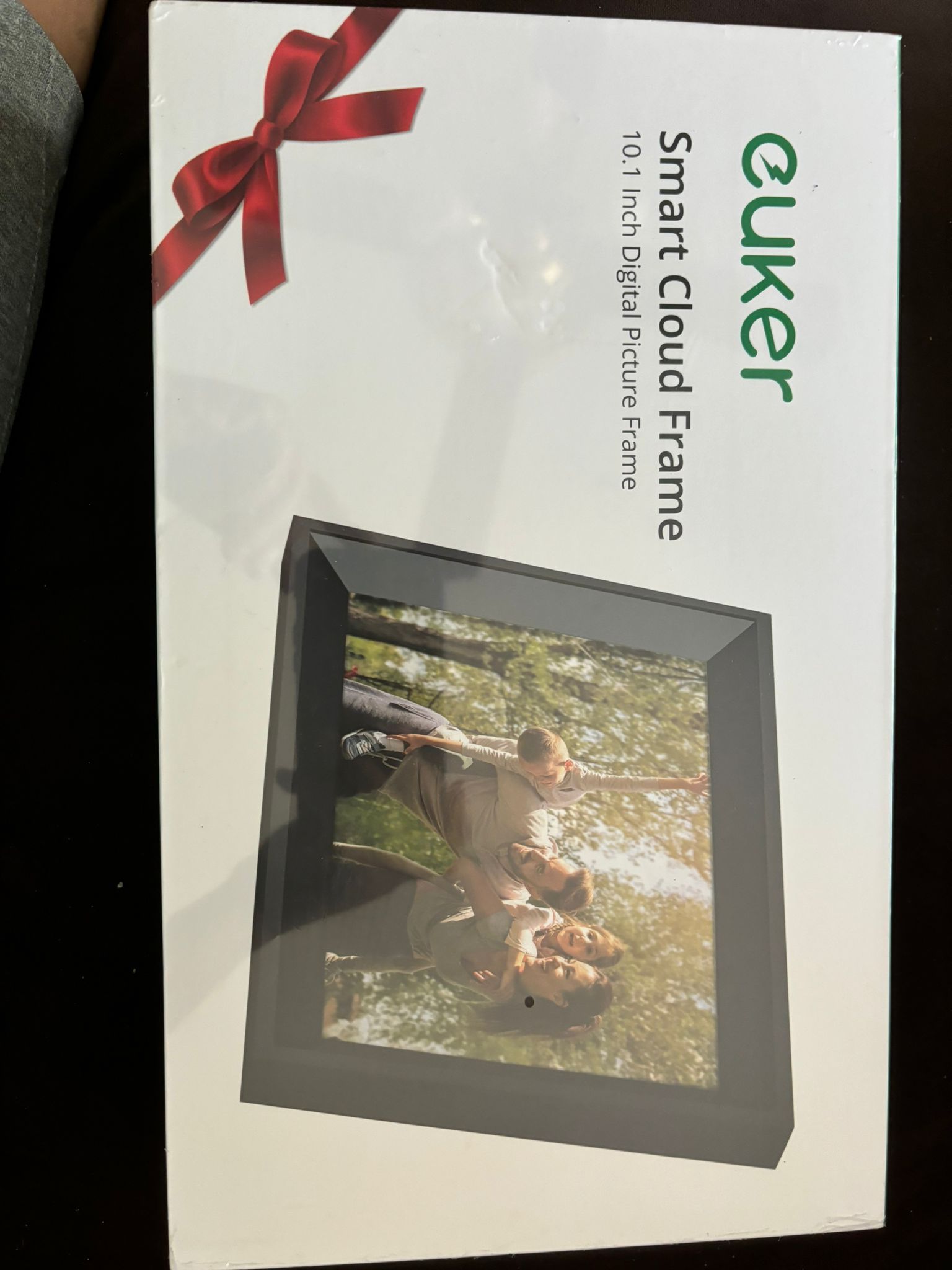FRAMEO Digital Picture Frame 10.1 Euker WiFi Digital Photo Frames IPS Touch Screen, 16GB Storage, Share Photos/Videos Instantly and Remotely via Free