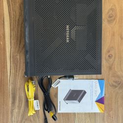 NETGEAR WiFi Cable Modem Router