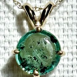 1.23 carats Colombian natural trapiche emerald pendant , 14k gold, chain include