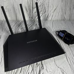 NETGEAR Nighthawk R7000 AC1900 Smart WiFi Router Pre Owned Cable Internet