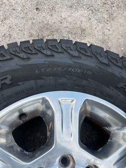 Dodge wheels  LT 275/70r18