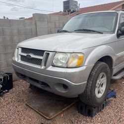 2004 Ford Explorer Sport Trac