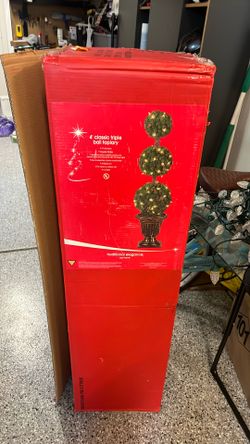 Christmas Decor- Pair