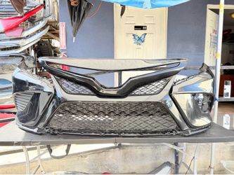 Toyota Camry 2018–2020 front bumper Oem