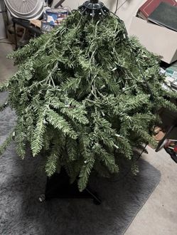 Christmas Tree ( Frontgate Flip )
