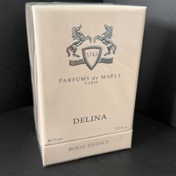 ✨DELINA✨ PARFUMS MARY