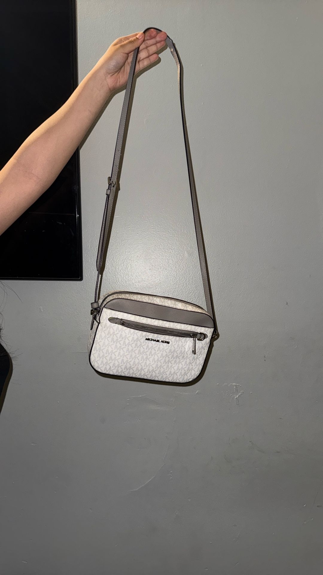Michael Kors Cross Body Bag