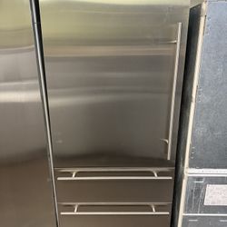 Viking 36” Inch 7 Series Stainless Steel Built In Refrigerator 