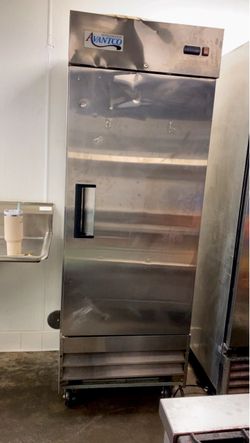 Avantco Single Door Commercial Refrigerator